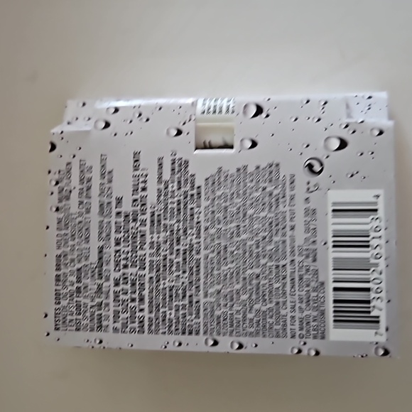 NWT Mac Fix Magic Radiance spray set of 2, .08fl oz each - Picture 4 of 10